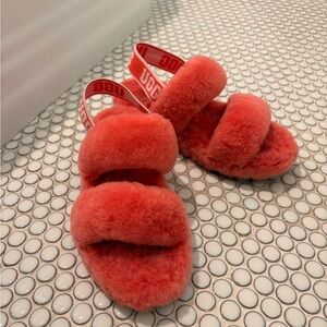 UGG Coral Fluffy Sandals